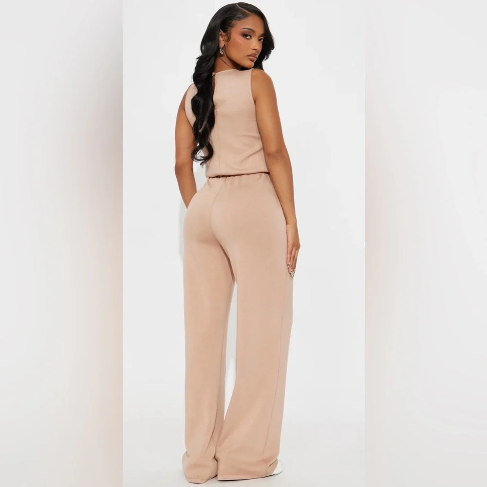 Fashion Nova Nude Wide Leg Jumpsuit Medium Stretch Drawstring Pockets - Picture 2 of 11